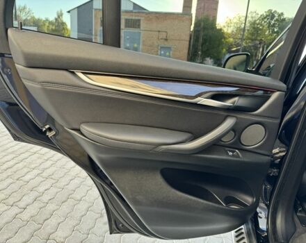 Чорний БМВ Х5, об'ємом двигуна 3 л та пробігом 283 тис. км за 27500 $, фото 18 на Automoto.ua