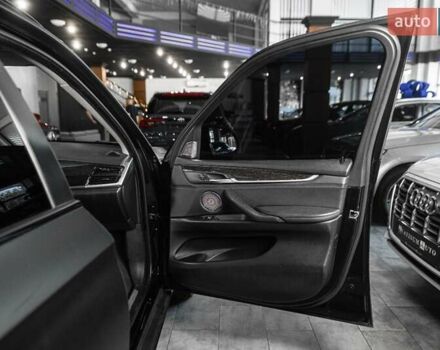 Чорний БМВ Х5, об'ємом двигуна 2.98 л та пробігом 180 тис. км за 25900 $, фото 52 на Automoto.ua