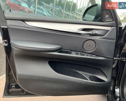 Чорний БМВ Х5, об'ємом двигуна 3 л та пробігом 212 тис. км за 27900 $, фото 15 на Automoto.ua
