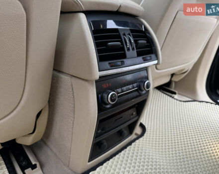 Черный БМВ Х5, объемом двигателя 3 л и пробегом 83 тыс. км за 23800 $, фото 35 на Automoto.ua