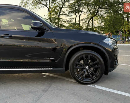 Черный БМВ Х5, объемом двигателя 2.99 л и пробегом 293 тыс. км за 26000 $, фото 11 на Automoto.ua