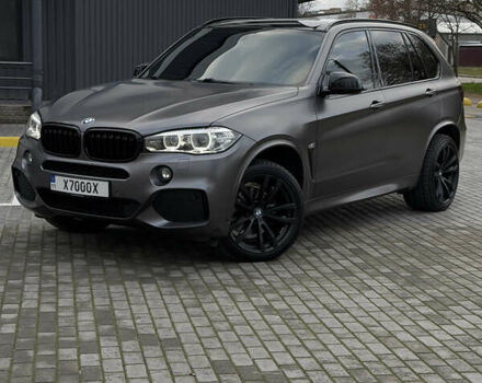 Чорний БМВ Х5, об'ємом двигуна 2 л та пробігом 250 тис. км за 24999 $, фото 1 на Automoto.ua