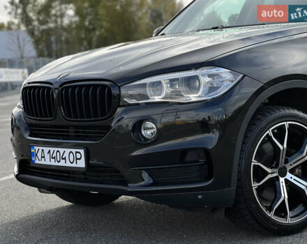 Черный БМВ Х5, объемом двигателя 3 л и пробегом 292 тыс. км за 18000 $, фото 3 на Automoto.ua
