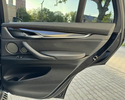 Чорний БМВ Х5, об'ємом двигуна 3 л та пробігом 283 тис. км за 27500 $, фото 22 на Automoto.ua