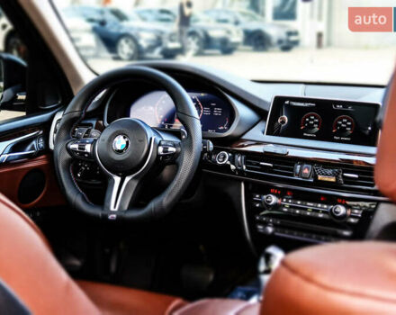 Черный БМВ Х5, объемом двигателя 2.99 л и пробегом 300 тыс. км за 24000 $, фото 18 на Automoto.ua