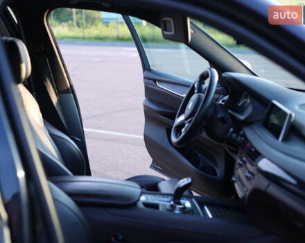 Черный БМВ Х5, объемом двигателя 2.99 л и пробегом 233 тыс. км за 39900 $, фото 6 на Automoto.ua