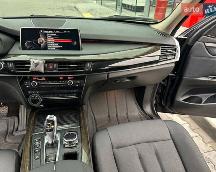 Чорний БМВ Х5, об'ємом двигуна 2.98 л та пробігом 230 тис. км за 21999 $, фото 28 на Automoto.ua