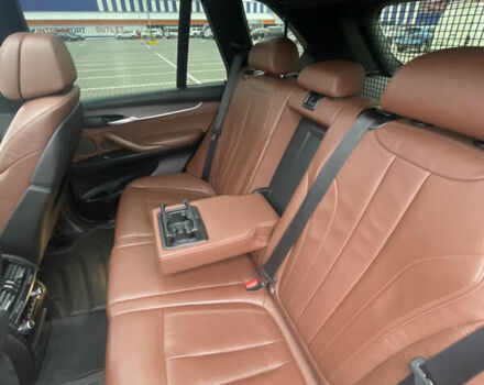 Черный БМВ Х5, объемом двигателя 2.99 л и пробегом 293 тыс. км за 32499 $, фото 81 на Automoto.ua