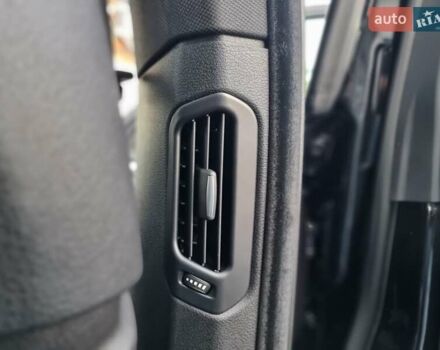 Черный БМВ Х5, объемом двигателя 3 л и пробегом 258 тыс. км за 34700 $, фото 75 на Automoto.ua