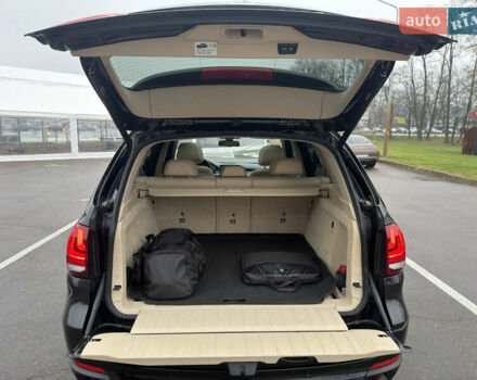 Черный БМВ Х5, объемом двигателя 2.98 л и пробегом 125 тыс. км за 23900 $, фото 12 на Automoto.ua