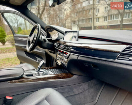 Черный БМВ Х5, объемом двигателя 3 л и пробегом 235 тыс. км за 17995 $, фото 25 на Automoto.ua