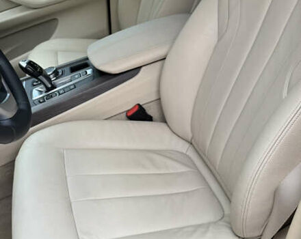 Черный БМВ Х5, объемом двигателя 2 л и пробегом 151 тыс. км за 25700 $, фото 6 на Automoto.ua