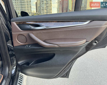 Чорний БМВ Х5, об'ємом двигуна 3 л та пробігом 194 тис. км за 19900 $, фото 20 на Automoto.ua