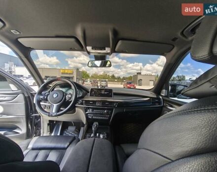 Чорний БМВ Х5, об'ємом двигуна 2.99 л та пробігом 225 тис. км за 32990 $, фото 6 на Automoto.ua
