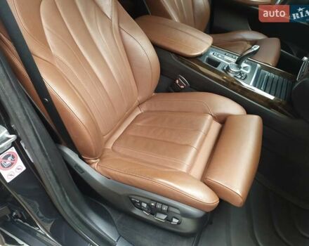 Чорний БМВ Х5, об'ємом двигуна 2 л та пробігом 159 тис. км за 25500 $, фото 47 на Automoto.ua