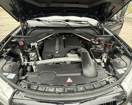 Черный БМВ Х5, объемом двигателя 2.98 л и пробегом 117 тыс. км за 26000 $, фото 13 на Automoto.ua