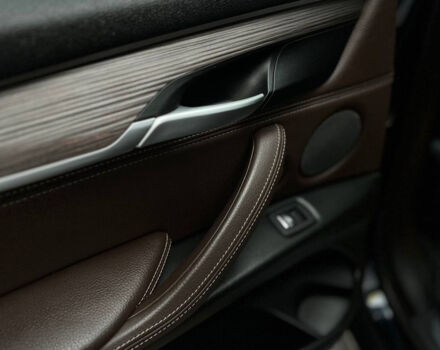 Черный БМВ Х5, объемом двигателя 3 л и пробегом 224 тыс. км за 36000 $, фото 20 на Automoto.ua