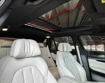 Чорний БМВ Х5, об'ємом двигуна 3 л та пробігом 201 тис. км за 29500 $, фото 4 на Automoto.ua