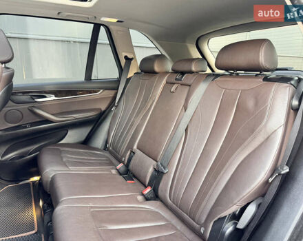 Чорний БМВ Х5, об'ємом двигуна 3 л та пробігом 194 тис. км за 19900 $, фото 30 на Automoto.ua