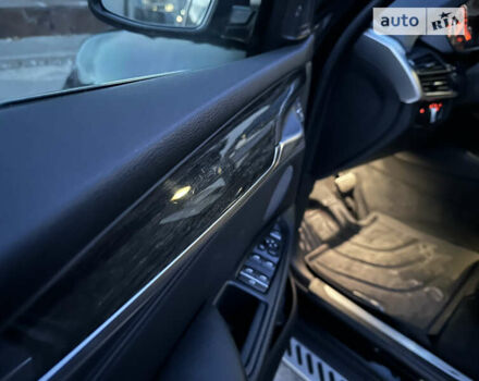 Черный БМВ Х5, объемом двигателя 2.98 л и пробегом 264 тыс. км за 19999 $, фото 13 на Automoto.ua