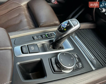 БМВ Х5 2015 в Днепре (Днепропетровске) на Automoto.ua Черный БМВ Х5, объемом двигателя 3 л и пробегом 175 тыс. км за 33900 $, фото 32 на Automoto.ua