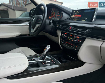 Чорний БМВ Х5, об'ємом двигуна 2 л та пробігом 172 тис. км за 22900 $, фото 24 на Automoto.ua