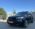 Чорний БМВ Х5, об'ємом двигуна 3 л та пробігом 320 тис. км за 25950 $, фото 59 на Automoto.ua