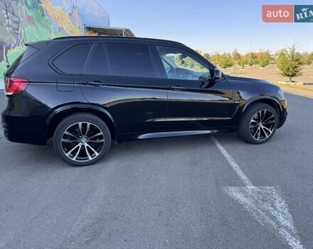 Черный БМВ Х5, объемом двигателя 3 л и пробегом 300 тыс. км за 30000 $, фото 5 на Automoto.ua