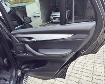 Черный БМВ Х5, объемом двигателя 3 л и пробегом 178 тыс. км за 20200 $, фото 16 на Automoto.ua