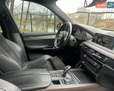 Черный БМВ Х5, объемом двигателя 2.99 л и пробегом 218 тыс. км за 32100 $, фото 18 на Automoto.ua