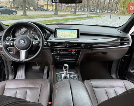 Чорний БМВ Х5, об'ємом двигуна 3 л та пробігом 144 тис. км за 32000 $, фото 37 на Automoto.ua