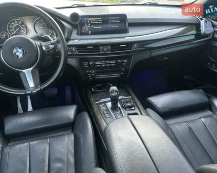 Чорний БМВ Х5, об'ємом двигуна 3 л та пробігом 320 тис. км за 25950 $, фото 29 на Automoto.ua