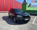 Чорний БМВ Х5, об'ємом двигуна 2 л та пробігом 270 тис. км за 28500 $, фото 2 на Automoto.ua