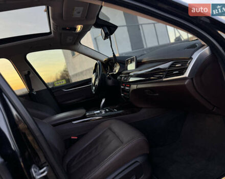 Чорний БМВ Х5, об'ємом двигуна 3 л та пробігом 232 тис. км за 27000 $, фото 64 на Automoto.ua