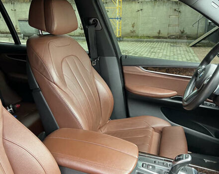 Чорний БМВ Х5, об'ємом двигуна 3 л та пробігом 114 тис. км за 39500 $, фото 40 на Automoto.ua