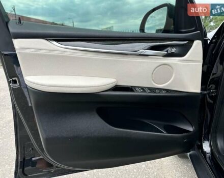 Чорний БМВ Х5, об'ємом двигуна 2 л та пробігом 148 тис. км за 26999 $, фото 43 на Automoto.ua