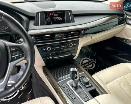 Чорний БМВ Х5, об'ємом двигуна 2 л та пробігом 148 тис. км за 26999 $, фото 76 на Automoto.ua