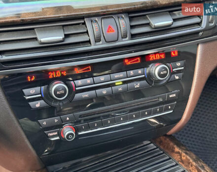 Чорний БМВ Х5, об'ємом двигуна 3 л та пробігом 194 тис. км за 19900 $, фото 39 на Automoto.ua