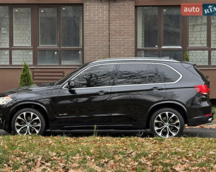 Чорний БМВ Х5, об'ємом двигуна 2.98 л та пробігом 146 тис. км за 19600 $, фото 4 на Automoto.ua