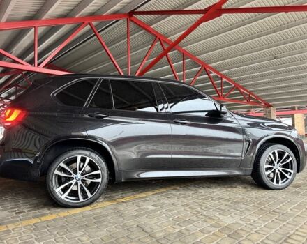 Чорний БМВ Х5, об'ємом двигуна 3 л та пробігом 201 тис. км за 29500 $, фото 6 на Automoto.ua