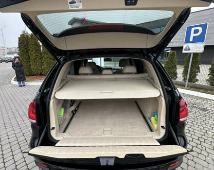 Чорний БМВ Х5, об'ємом двигуна 2.98 л та пробігом 105 тис. км за 18500 $, фото 16 на Automoto.ua