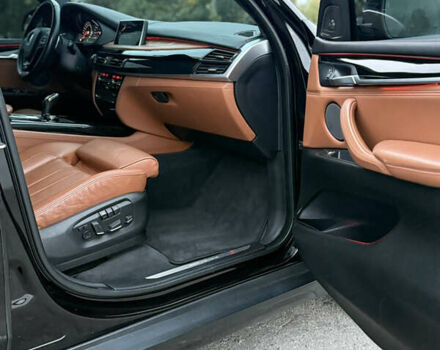 Чорний БМВ Х5, об'ємом двигуна 4.39 л та пробігом 183 тис. км за 29500 $, фото 30 на Automoto.ua