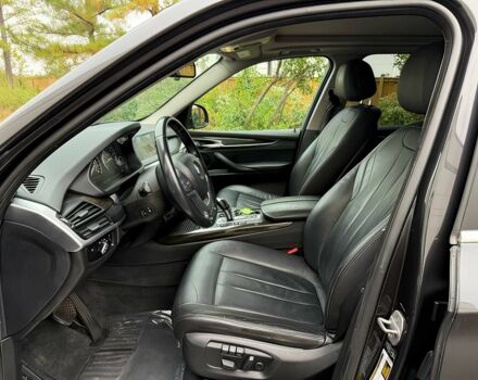 Черный БМВ Х5, объемом двигателя 3 л и пробегом 74 тыс. км за 5600 $, фото 8 на Automoto.ua