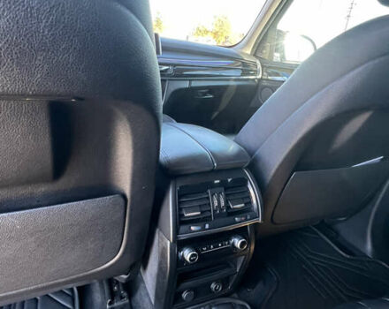 Чорний БМВ Х5, об'ємом двигуна 2.98 л та пробігом 186 тис. км за 24500 $, фото 15 на Automoto.ua