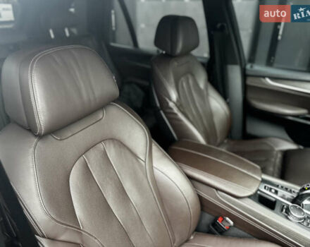 Чорний БМВ Х5, об'ємом двигуна 3 л та пробігом 177 тис. км за 33900 $, фото 38 на Automoto.ua