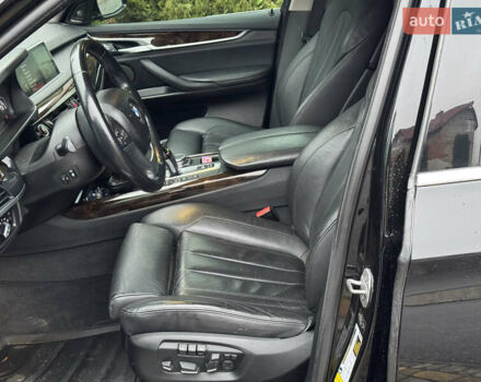 Черный БМВ Х5, объемом двигателя 2.99 л и пробегом 499 тыс. км за 22800 $, фото 31 на Automoto.ua