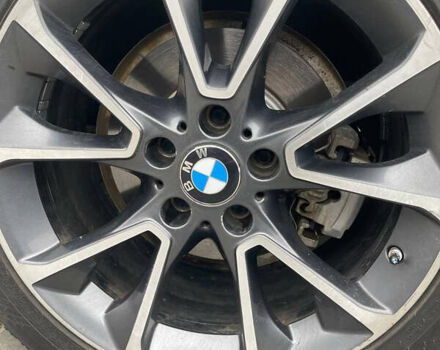 Чорний БМВ Х5, об'ємом двигуна 2.98 л та пробігом 195 тис. км за 20000 $, фото 18 на Automoto.ua