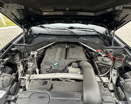 Чорний БМВ Х5, об'ємом двигуна 2.98 л та пробігом 105 тис. км за 18500 $, фото 30 на Automoto.ua