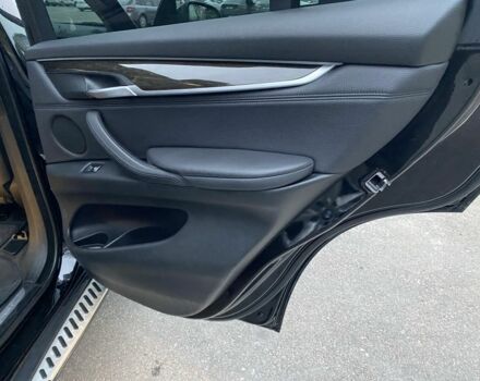 Черный БМВ Х5, объемом двигателя 3 л и пробегом 175 тыс. км за 26300 $, фото 12 на Automoto.ua