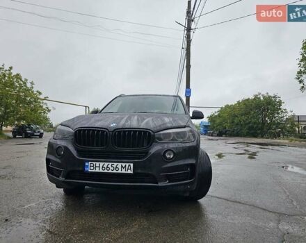 Черный БМВ Х5, объемом двигателя 2.98 л и пробегом 134 тыс. км за 22000 $, фото 5 на Automoto.ua